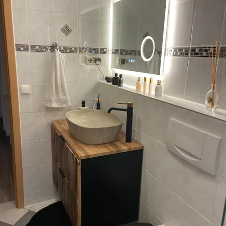 Haus Mit Garten In Neukoelln Holiday home Berlin