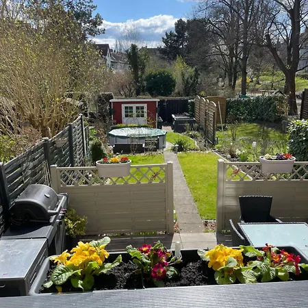 Haus Mit Garten In Neukoelln Holiday home Berlin